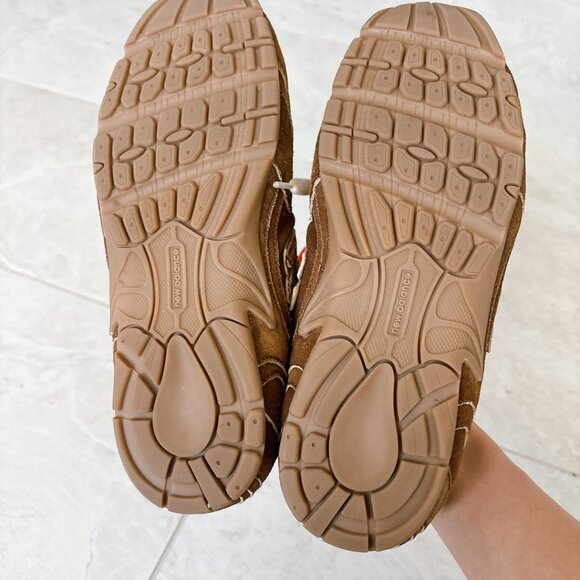 99% NEW MIUMIU AUTHENTIC SIZE 7 NEW BALANCE SNEAKER - Picture 7 of 10